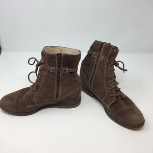 Hush Puppies Suede Boots 41
